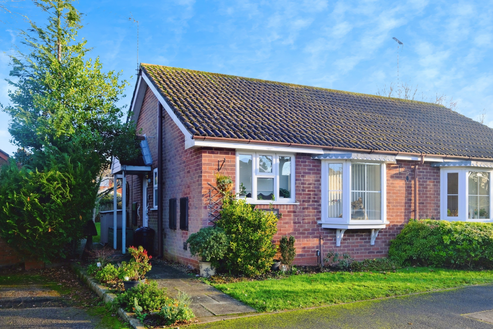 21 Portershill Drive, Shirley, Birmingham. B90 4DS