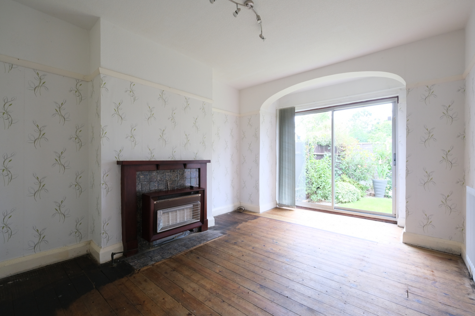 Property for sale at 51 Robin Hood Lane, Hall Green, Birmingham. B28 0LJ