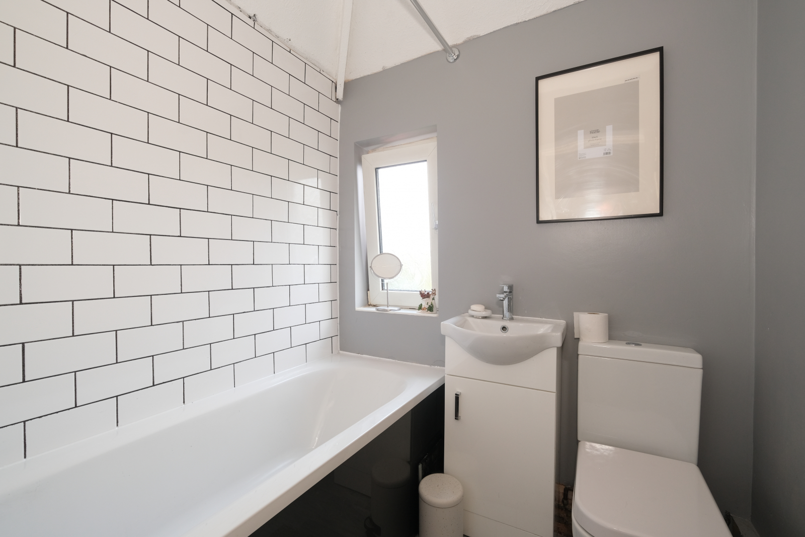 Property for sale at 54 Shalford Road, Solihull, Birmingham. B92 7NF